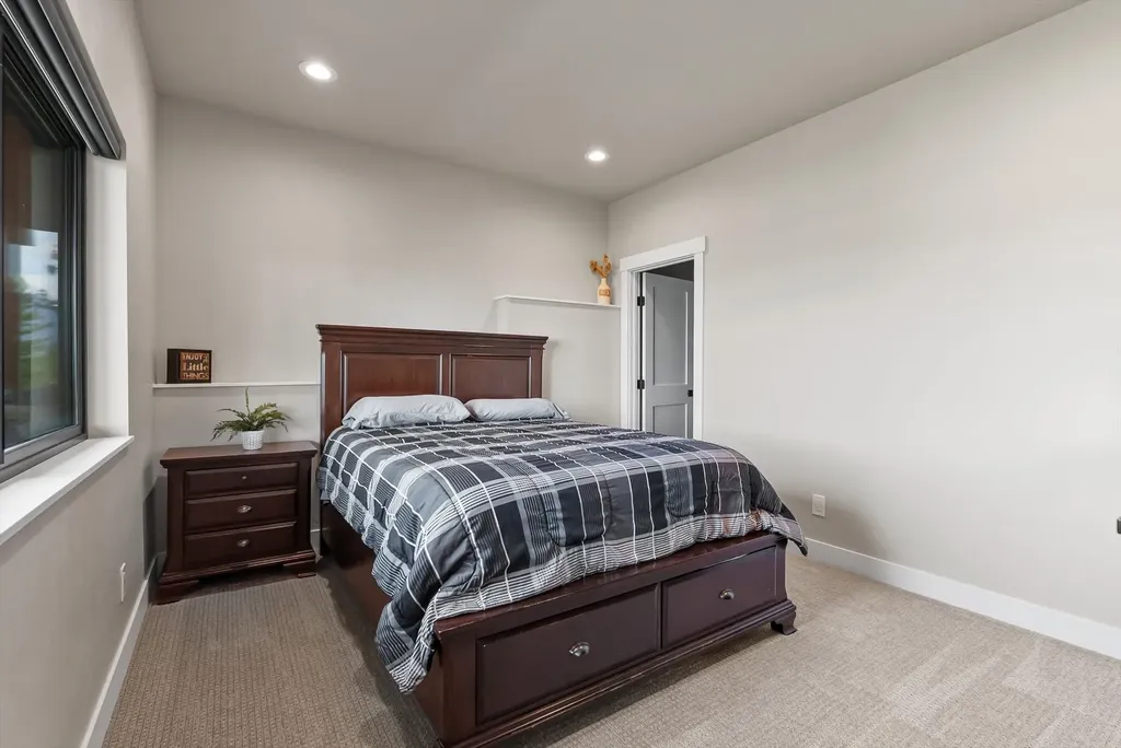 103 Southlake Crest Polson MT 59860