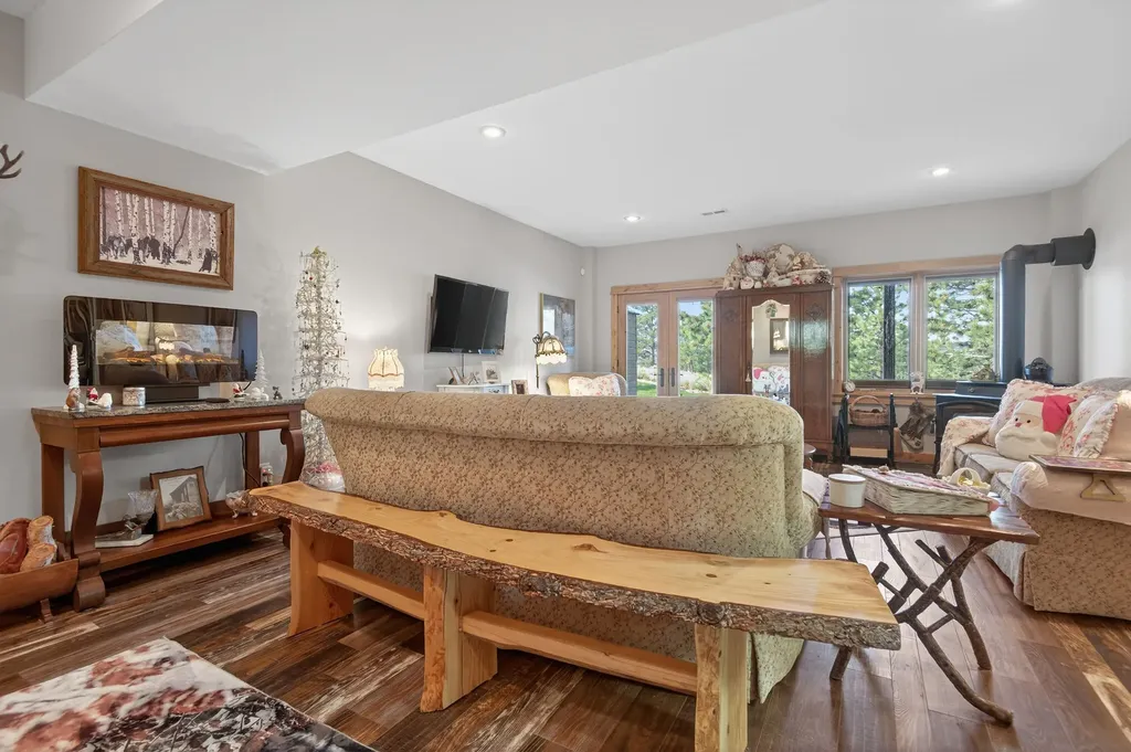 4210 Summertime Lane Helena MT 59602