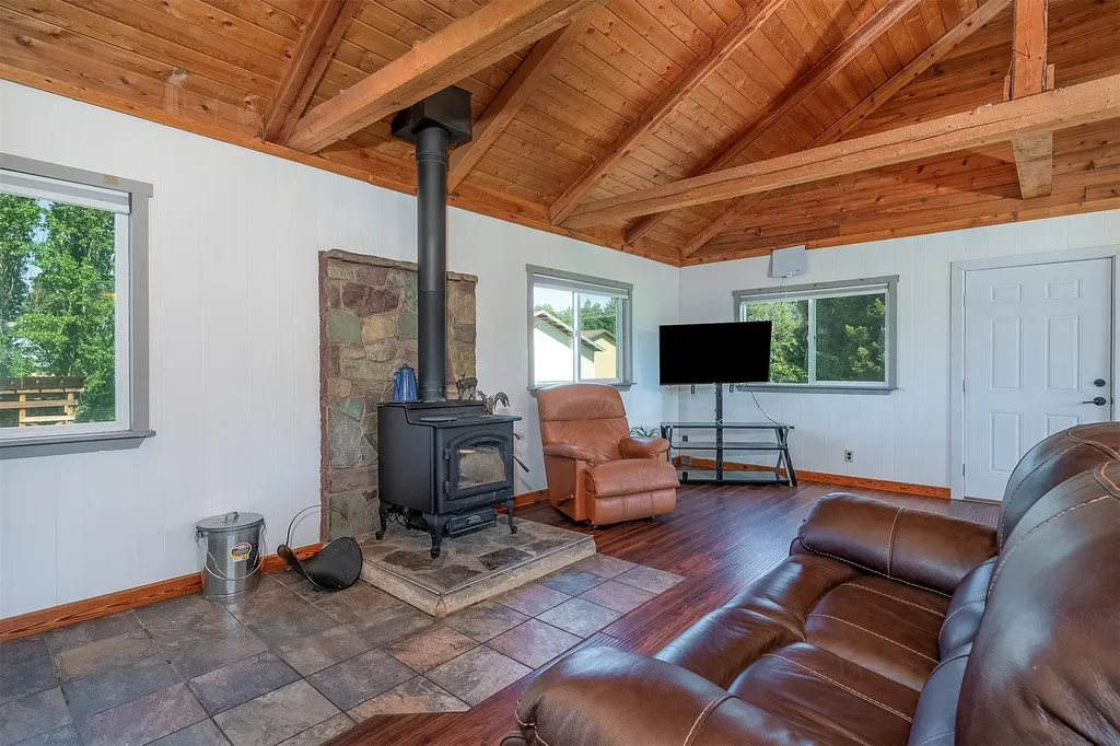 502 Lake Blaine Road Kalispell MT 59901