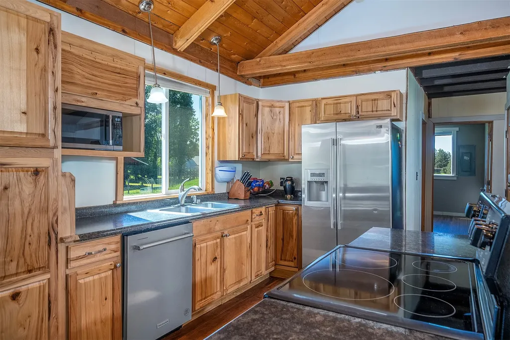 502 Lake Blaine Road Kalispell MT 59901