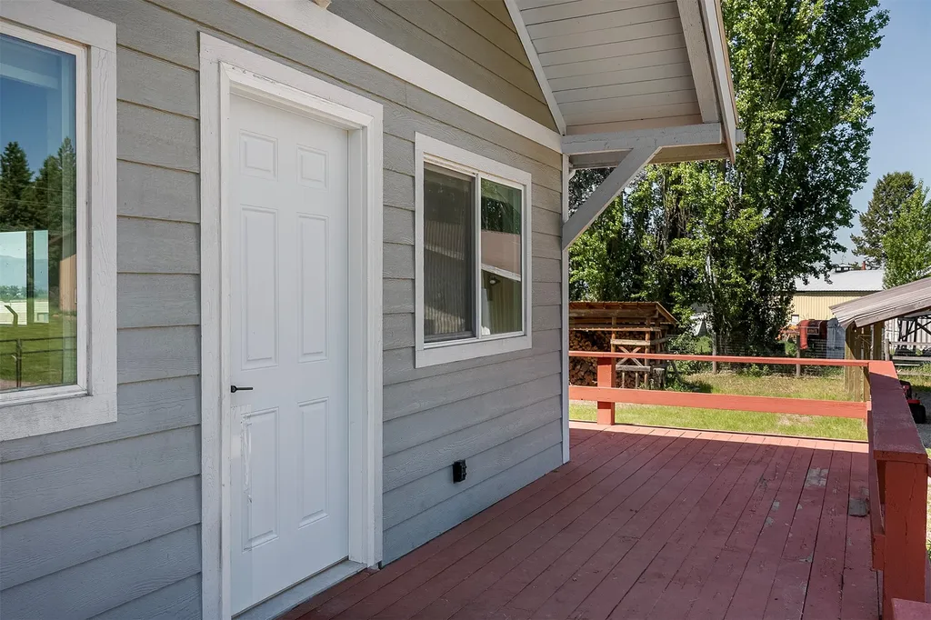 502 Lake Blaine Road Kalispell MT 59901