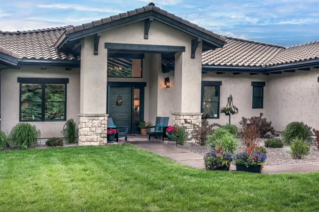 344 Chapman Lane Bigfork MT 59911