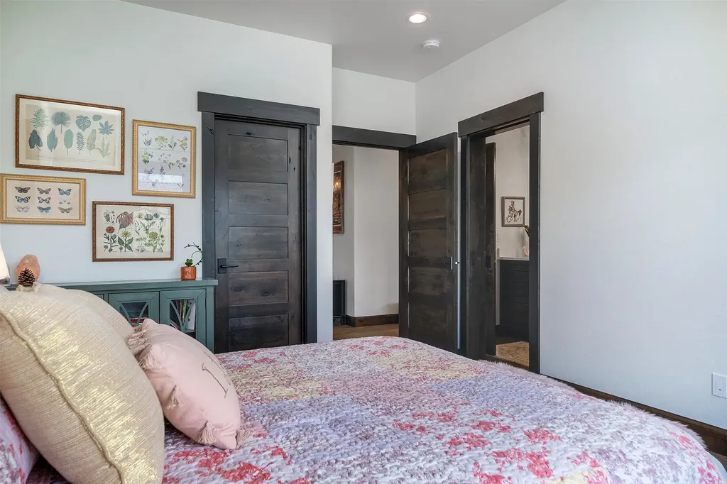 344 Chapman Lane Bigfork MT 59911