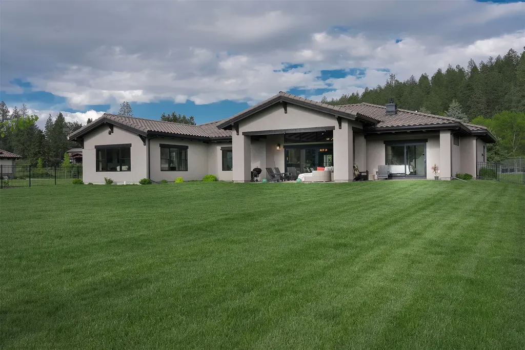 344 Chapman Lane Bigfork MT 59911