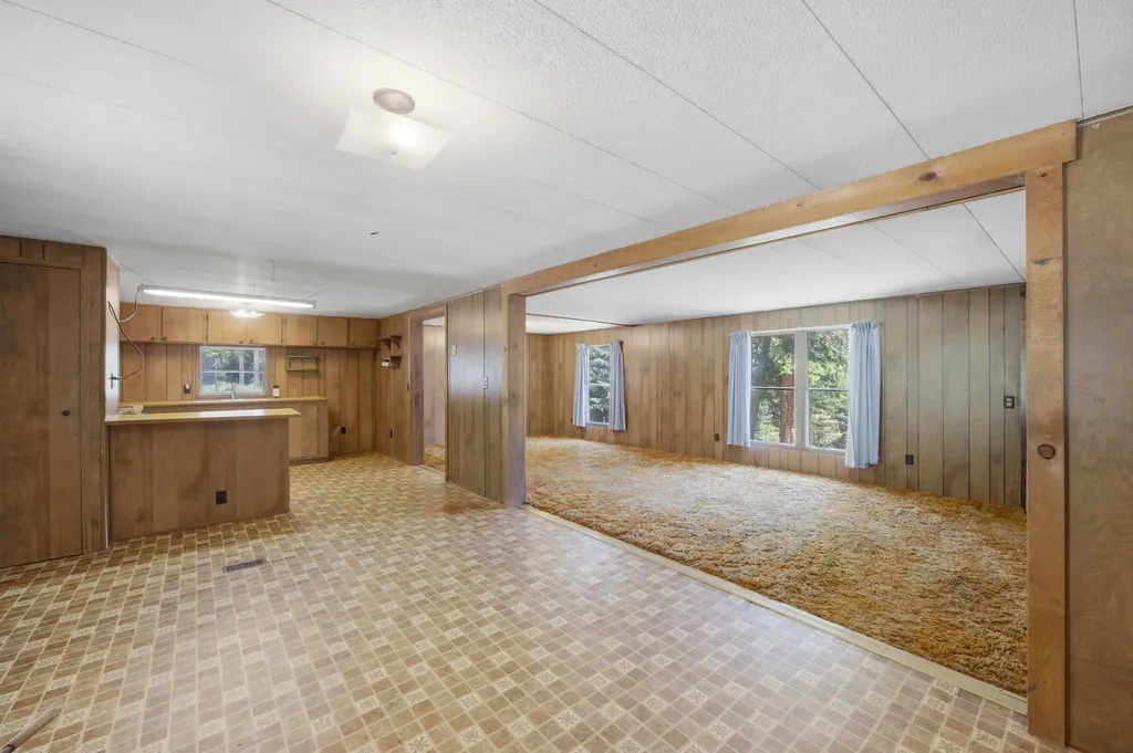 7089 Micah Springs Lane Alberton MT 59820