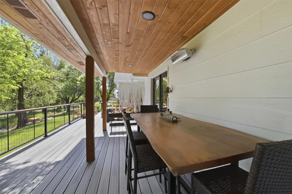 2920 Curlew Mine Road Victor MT 59875