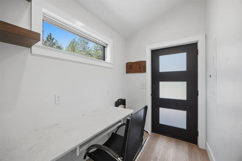 2920 Curlew Mine Road Victor MT 59875