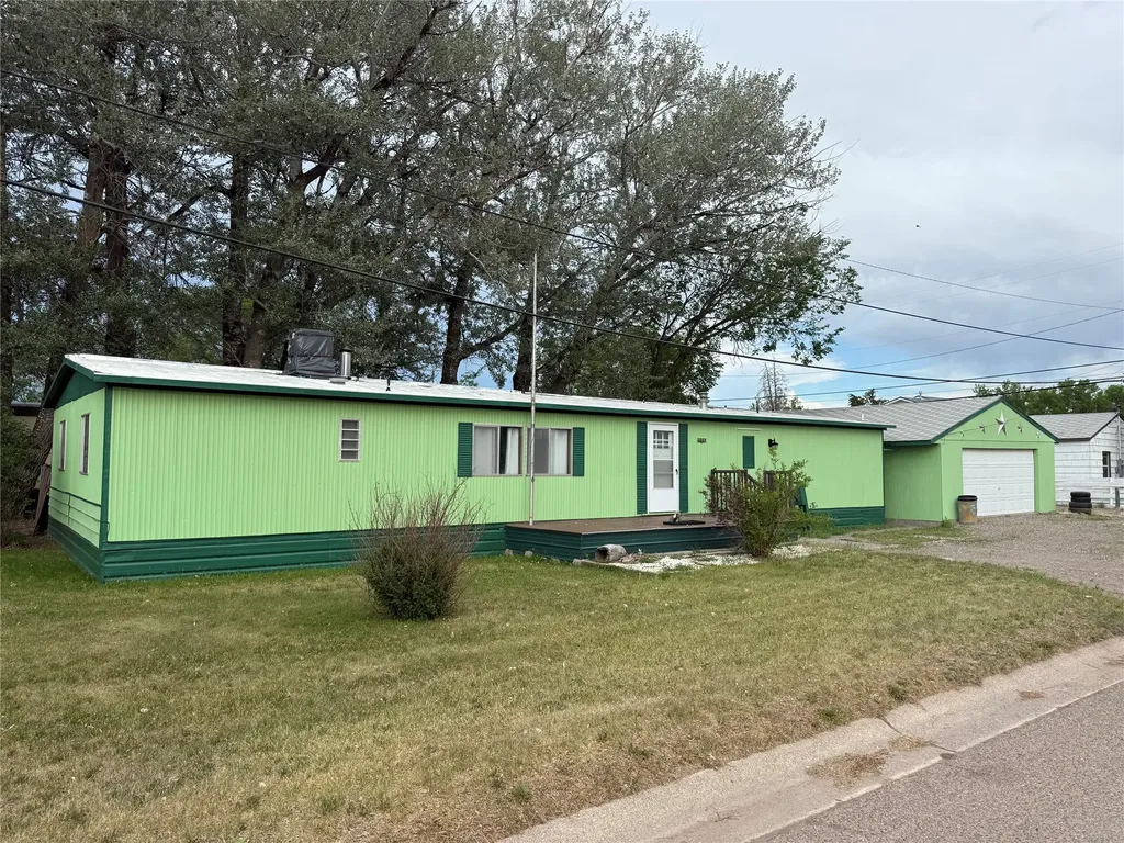 1524 6th Avenue NW Great Falls MT 59404