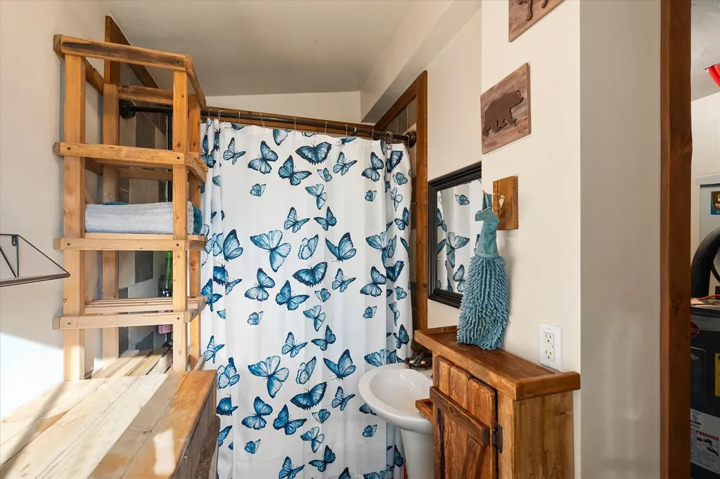 151 Twin Creek Drive Troy MT 59935