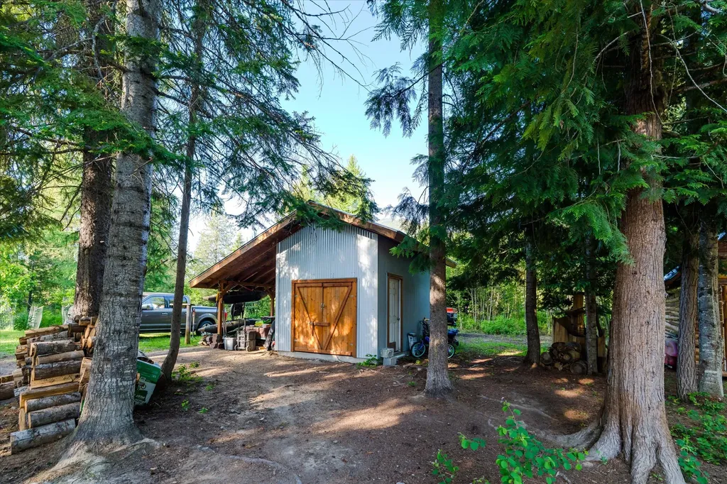 151 Twin Creek Drive Troy MT 59935