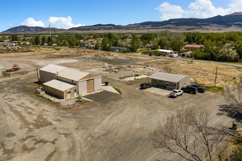 2 S Lincoln Street Whitehall MT 59759
