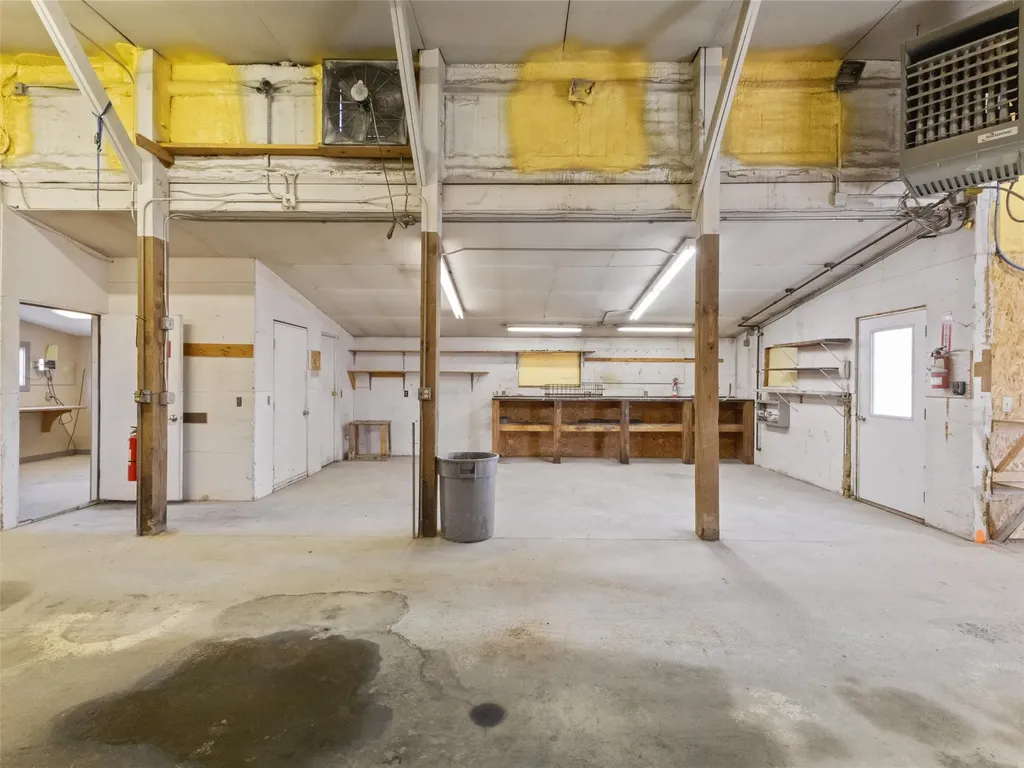 2 S Lincoln Street Whitehall MT 59759