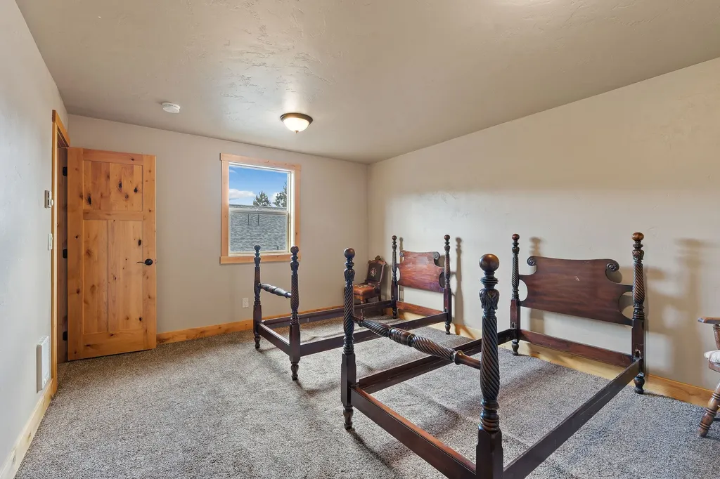 220 Bluebunch Court Bigfork MT 59911