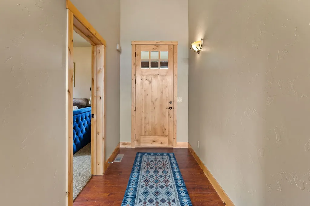 220 Bluebunch Court Bigfork MT 59911
