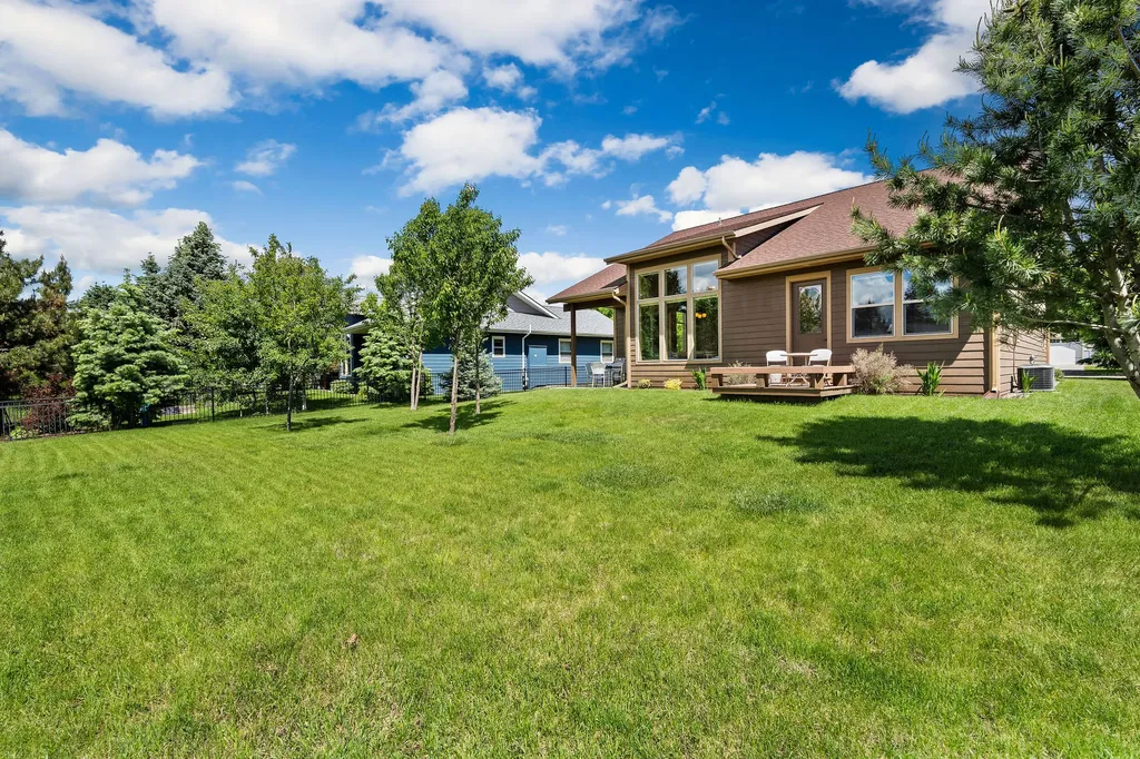 220 Bluebunch Court Bigfork MT 59911