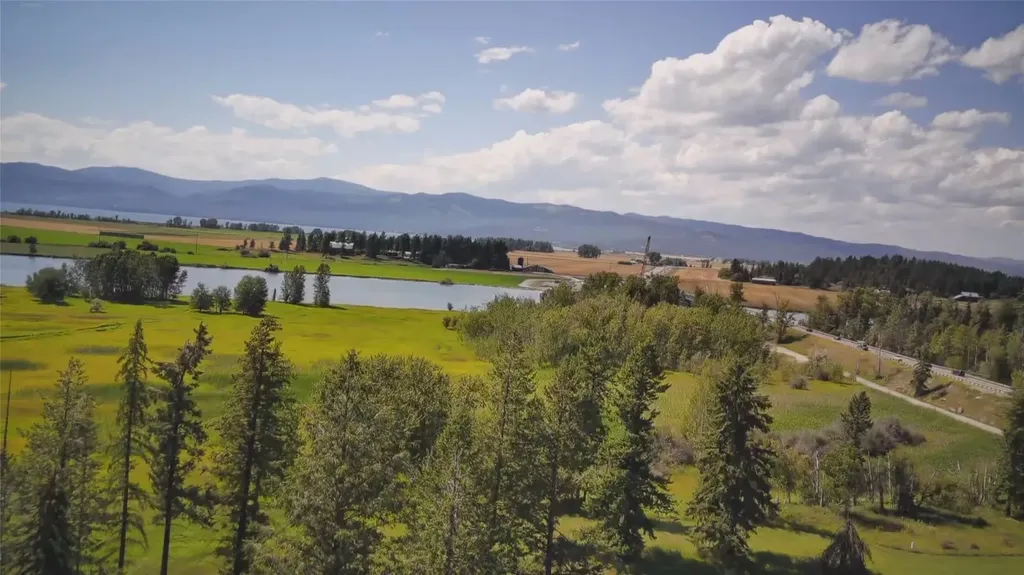 338 Hanging Rock Drive Bigfork MT 59911