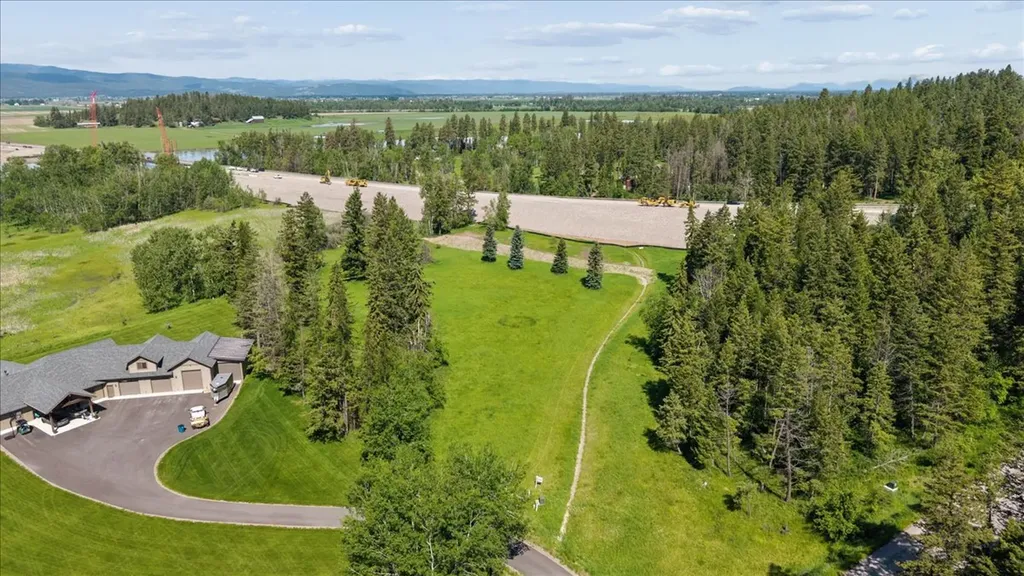 338 Hanging Rock Drive Bigfork MT 59911