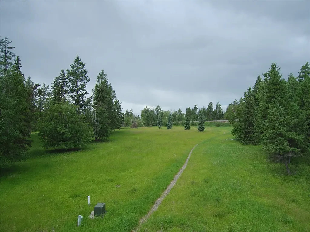 338 Hanging Rock Drive Bigfork MT 59911