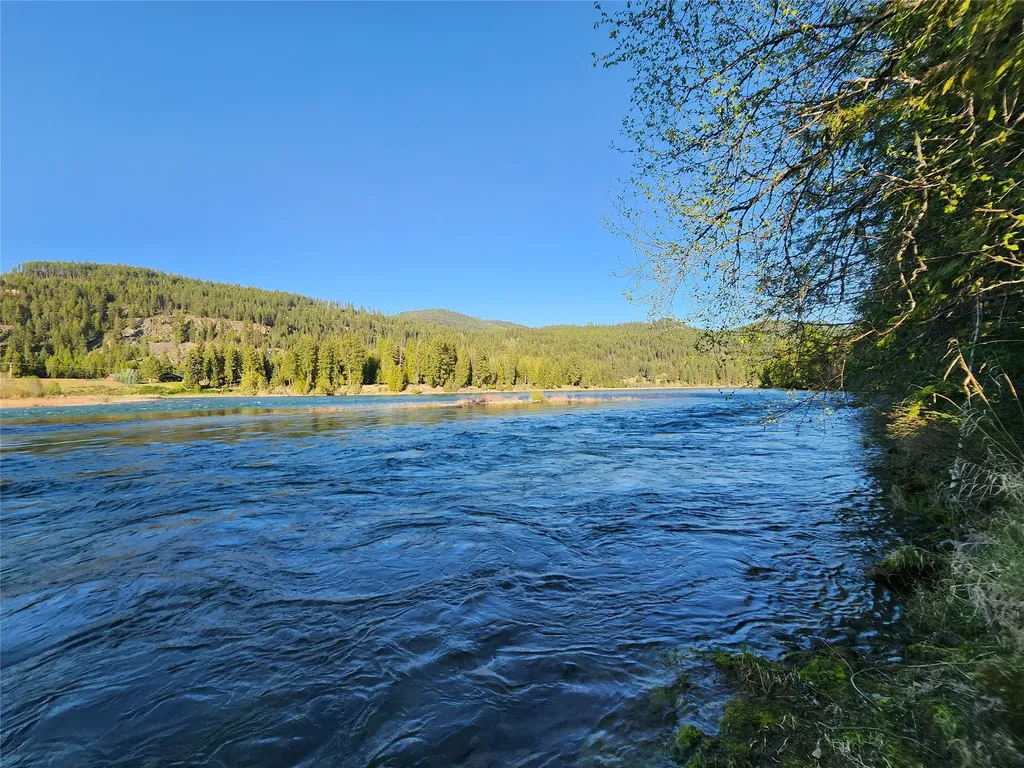 1278 Hunts Mill Road Troy MT 59935