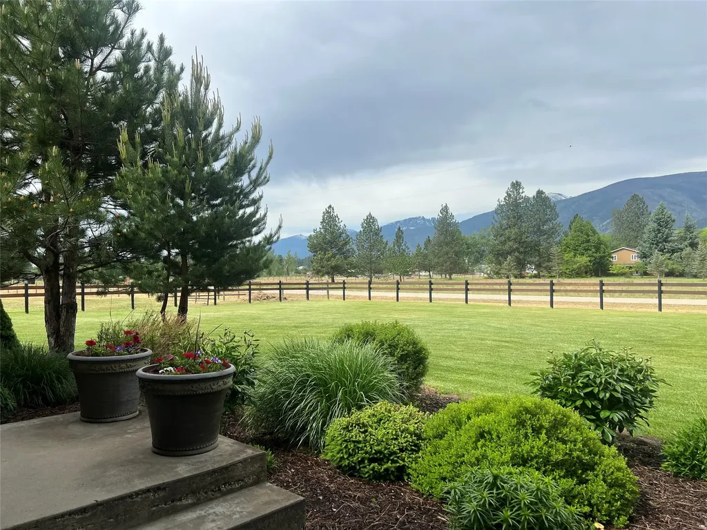 5760 Meadow Vista Drive Florence MT 59833