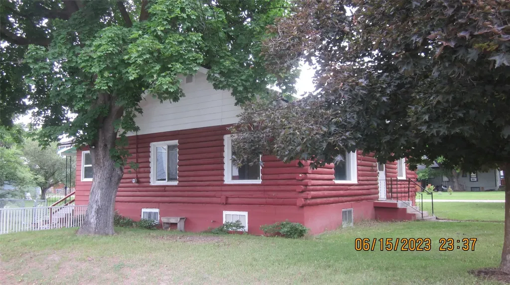 502 Pierce Street Plains MT 59859
