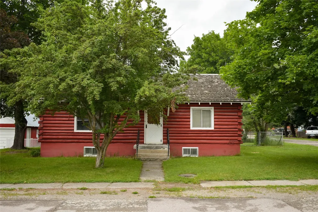 502 Pierce Street Plains MT 59859