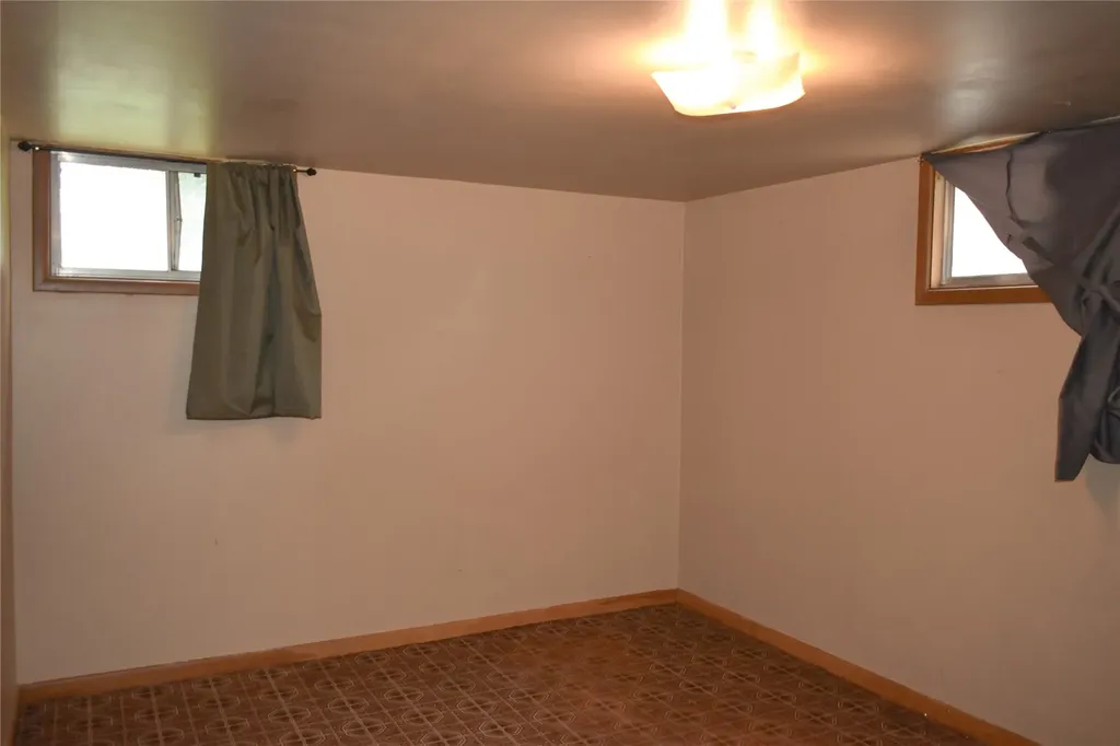 502 Pierce Street Plains MT 59859