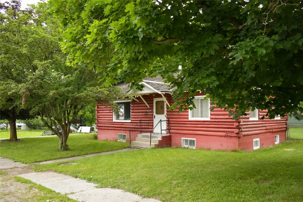 502 Pierce Street Plains MT 59859
