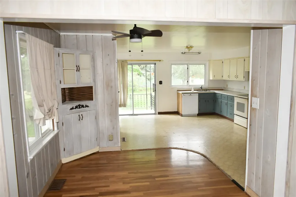 502 Pierce Street Plains MT 59859