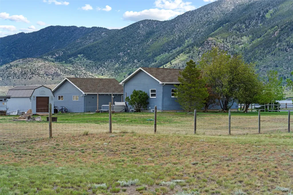 5941 Porter Avenue Butte MT 59701