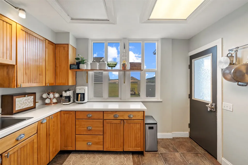 5941 Porter Avenue Butte MT 59701