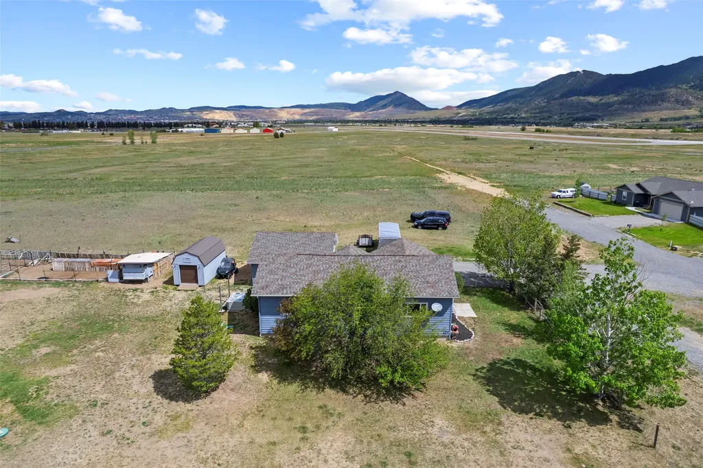 5941 Porter Avenue Butte MT 59701