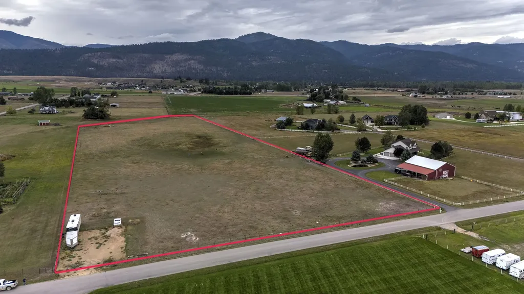 3693/3747 Snowdrift Lane Missoula MT 59808