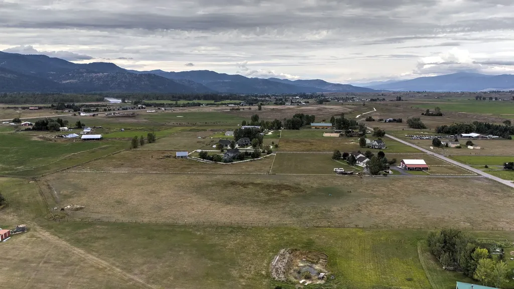 3693/3747 Snowdrift Lane Missoula MT 59808