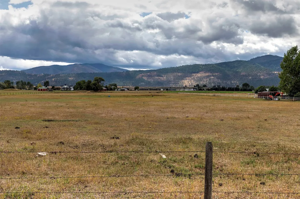 3747 Snowdrift Lane Missoula MT 59808