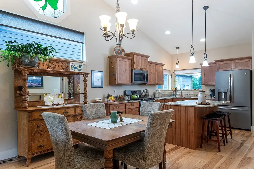 229 E Nicklaus Avenue Kalispell MT 59901