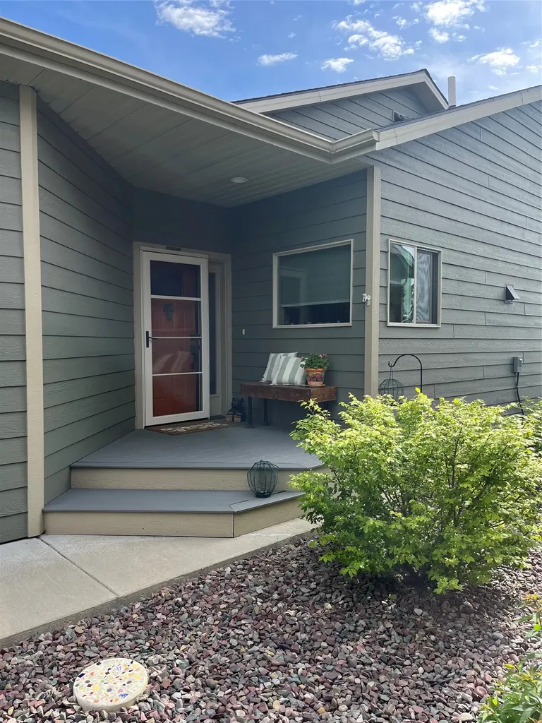 229 E Nicklaus Avenue Kalispell MT 59901