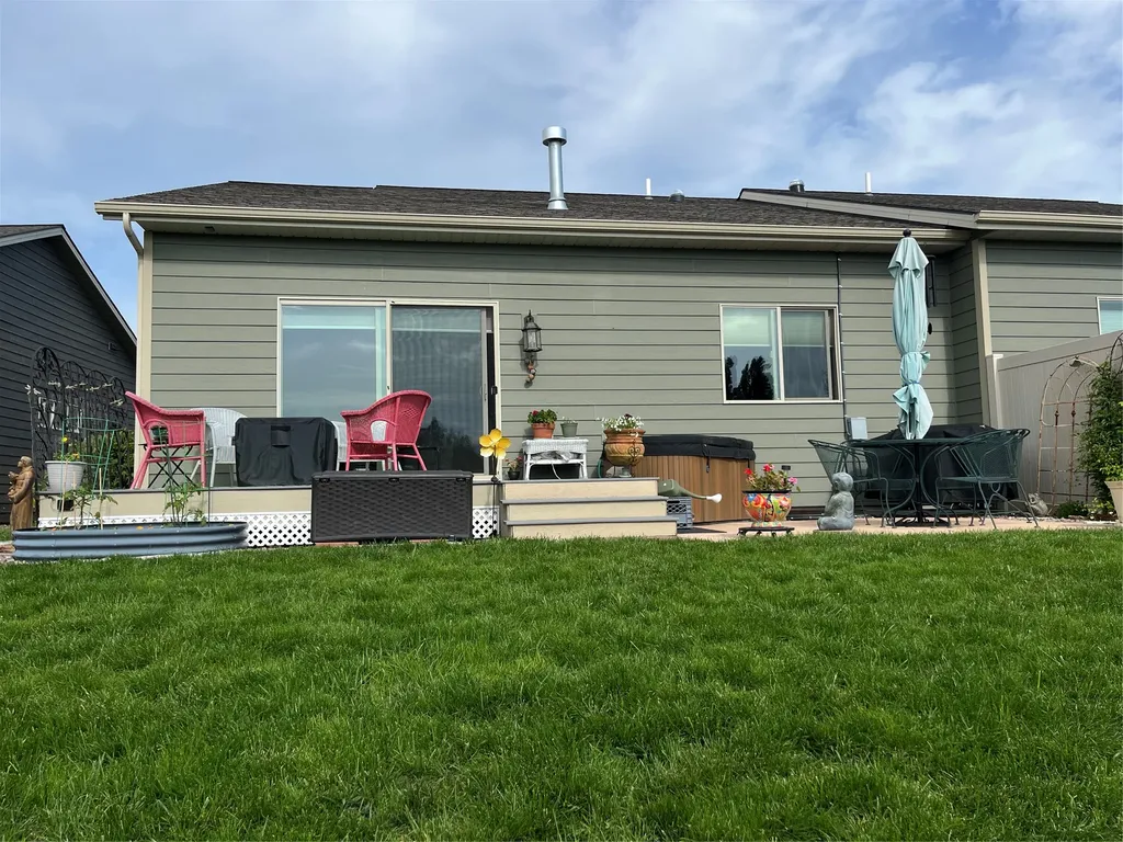 229 E Nicklaus Avenue Kalispell MT 59901