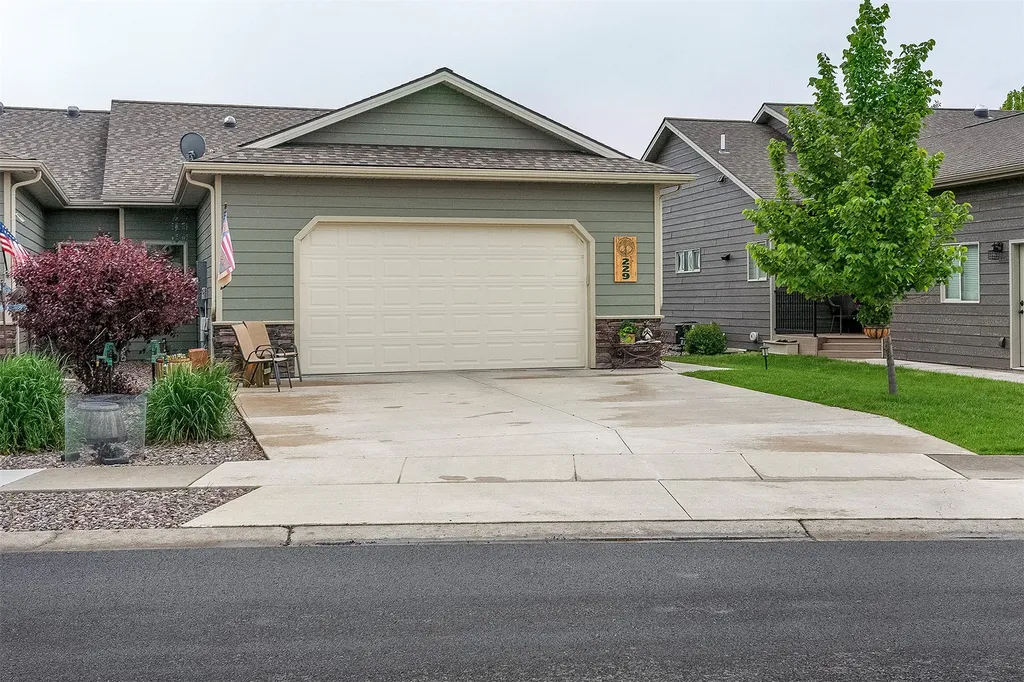 229 E Nicklaus Avenue Kalispell MT 59901