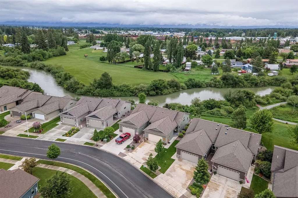 229 E Nicklaus Avenue Kalispell MT 59901