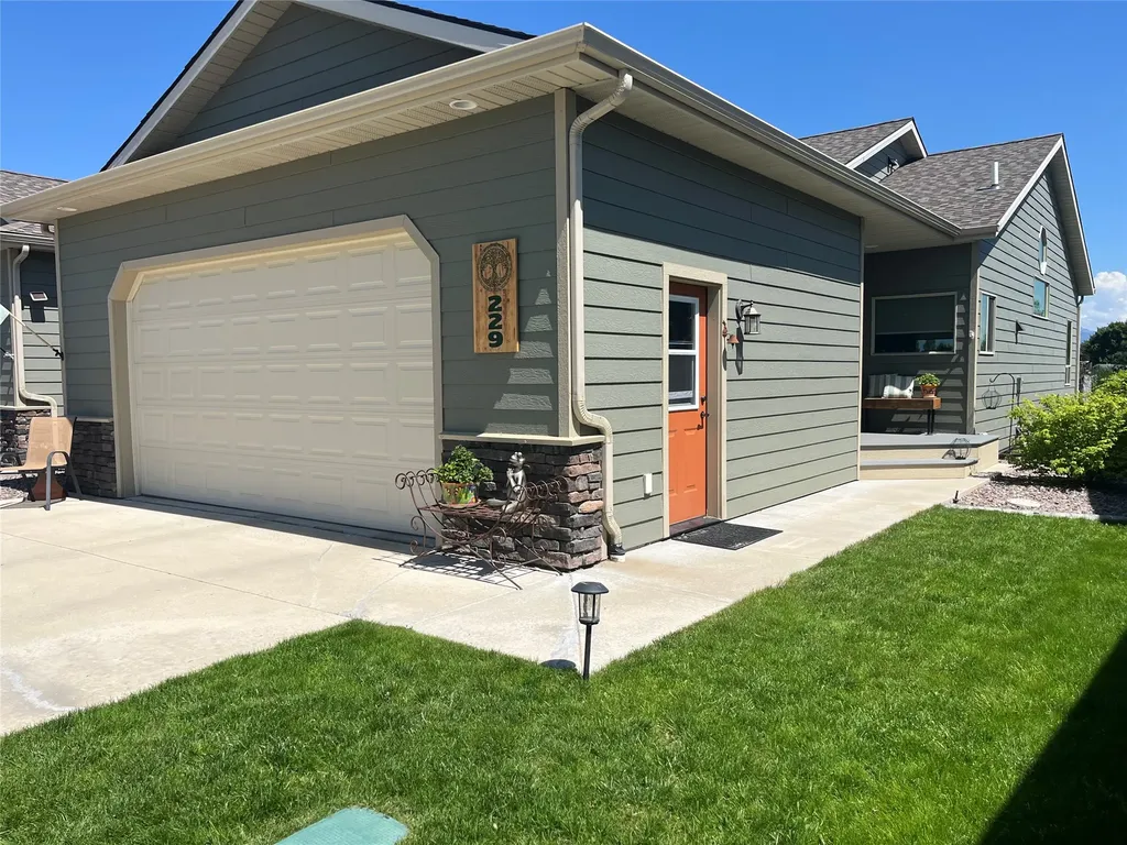 229 E Nicklaus Avenue Kalispell MT 59901