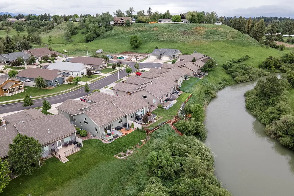 229 E Nicklaus Avenue Kalispell MT 59901