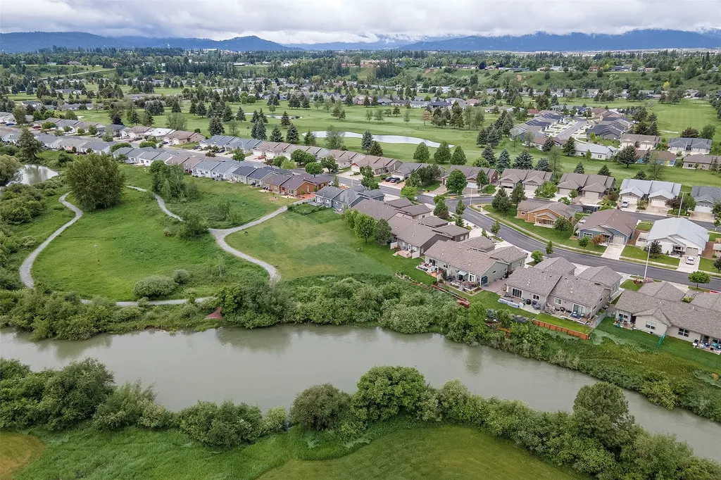 229 E Nicklaus Avenue Kalispell MT 59901