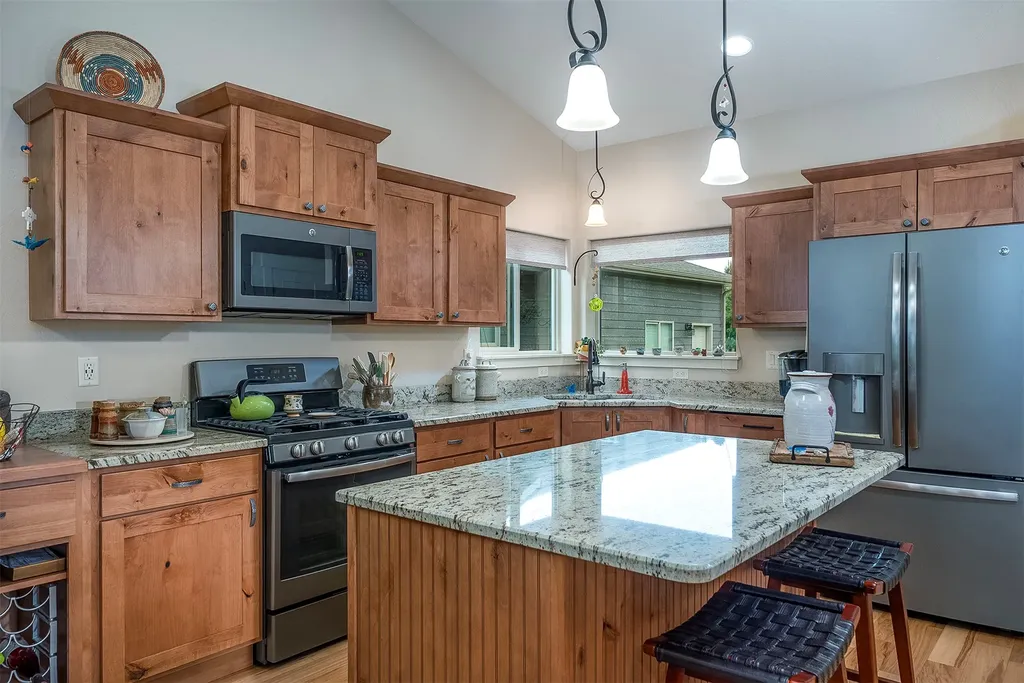 229 E Nicklaus Avenue Kalispell MT 59901