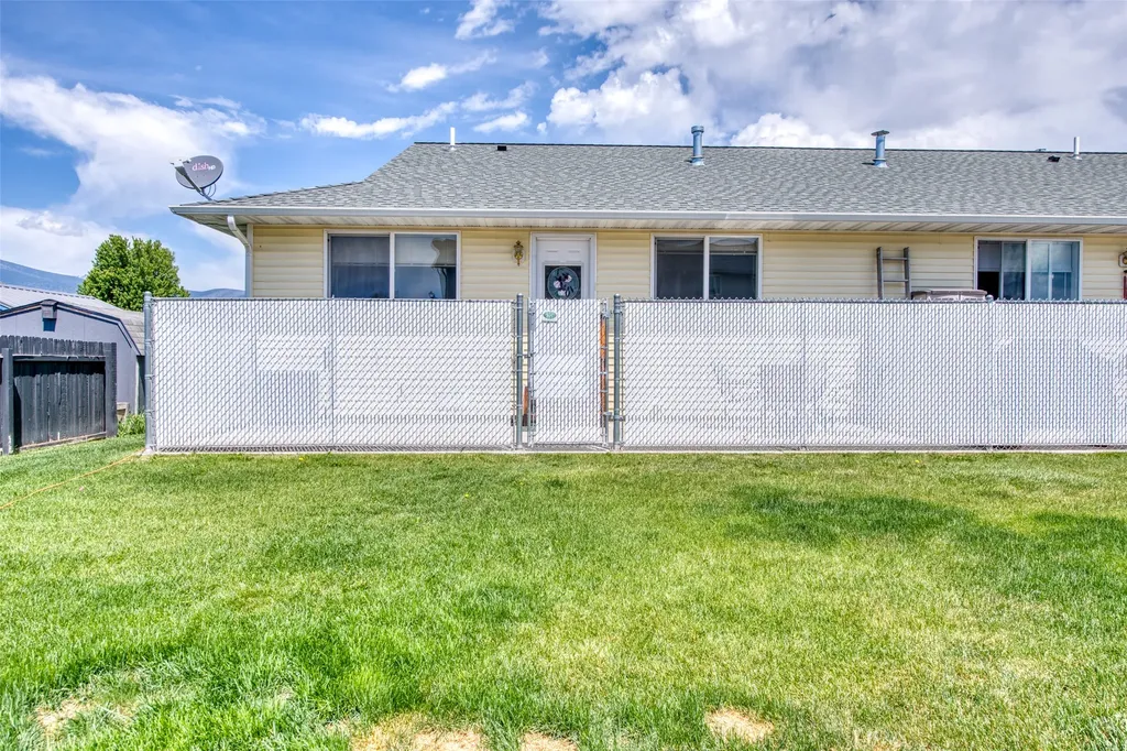 214 Heritage Street Stevensville MT 59870