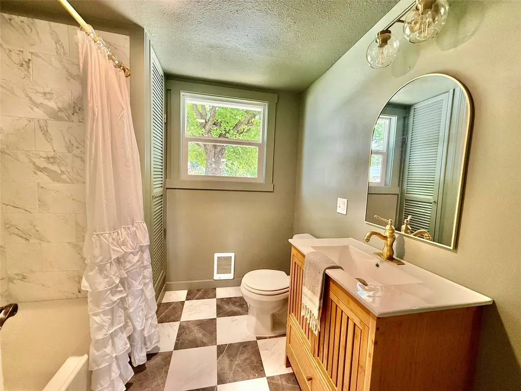 514 E Haley Avenue Thompson Falls MT 59873