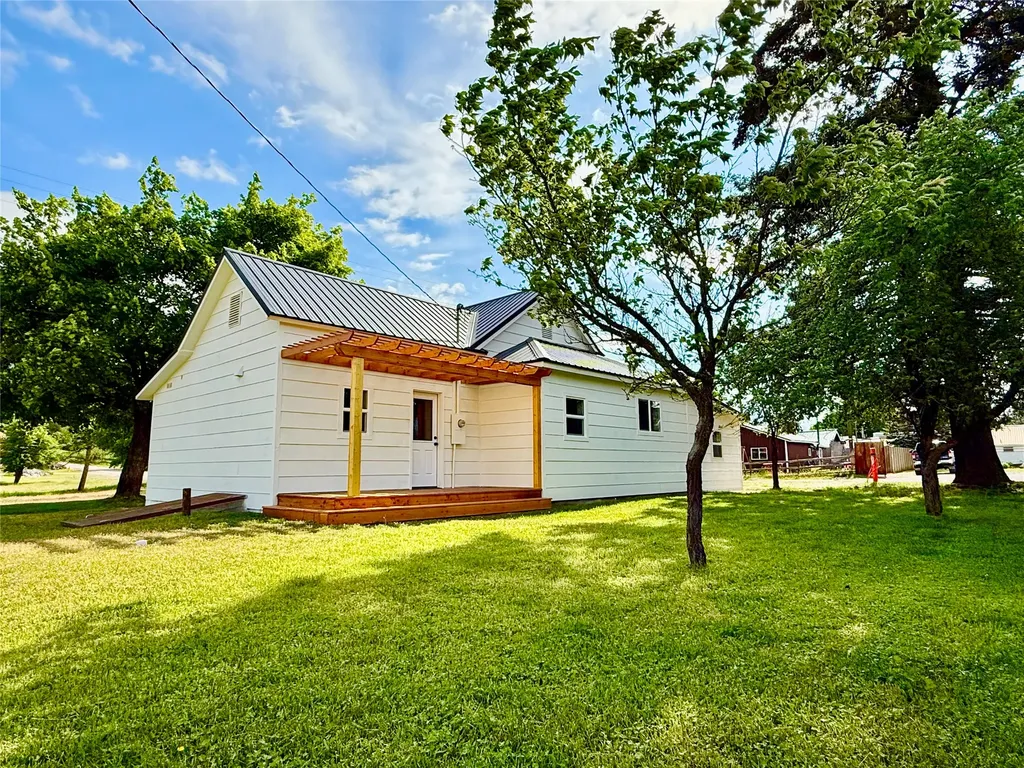 514 E Haley Avenue Thompson Falls MT 59873