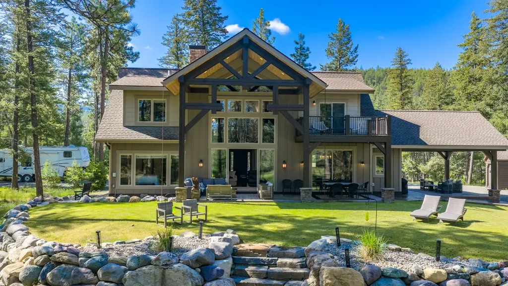 731 Hoodoo Loop Rexford MT 59930