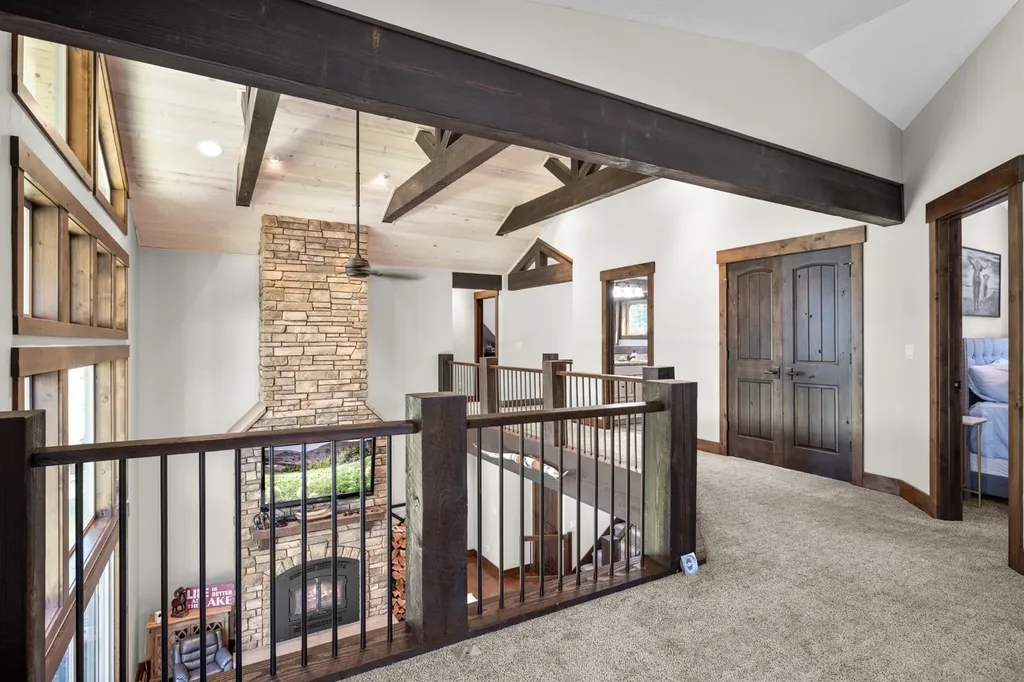 731 Hoodoo Loop Rexford MT 59930