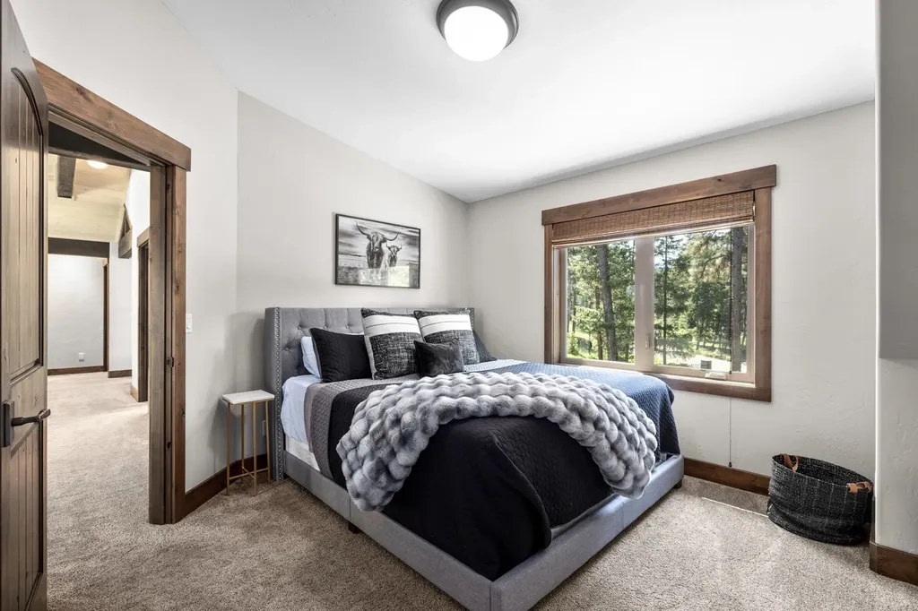 731 Hoodoo Loop Rexford MT 59930